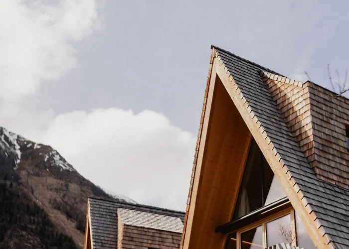 Collis Hill & アパート